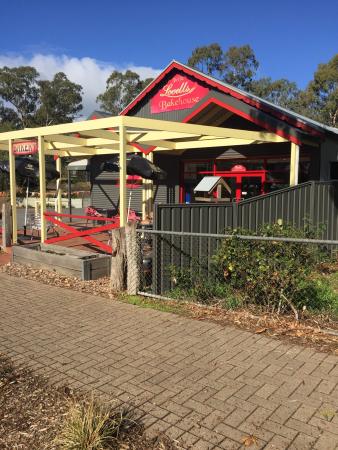 Lovell's Bakery - Accommodation Sunshine Coast 0