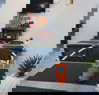 Thai Ashmore - Accommodation Sunshine Coast