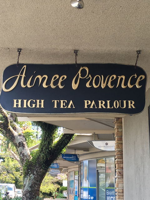 Aimee Provence - Accommodation Sunshine Coast 4