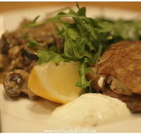 Uncle Joe's Mess Hall - Accommodation Sunshine Coast