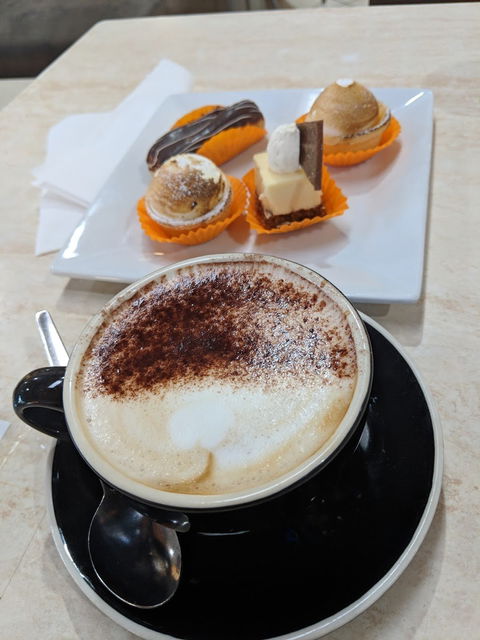 Addiction Coffee Bar - Accommodation Sunshine Coast 5