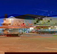 Grand Old Crow Hotel - Accommodation Sunshine Coast