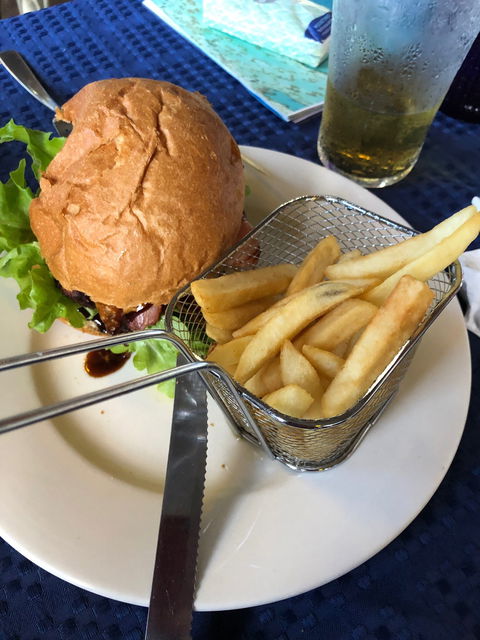 Mena Creek Hotel - Accommodation Sunshine Coast 4