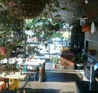 The Glass Den - Accommodation Sunshine Coast