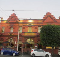 The Woodlands Hotel - Accommodation Sunshine Coast