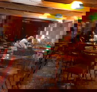 Harvester Moon - Accommodation Sunshine Coast