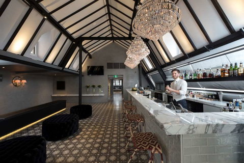 Mayfair Hotel - Accommodation Sunshine Coast 15