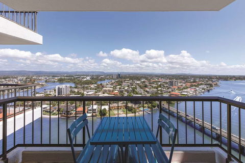 Vibe Hotel Gold Coast - Accommodation Sunshine Coast 2