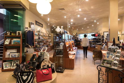 Wrest Point Hotel & Casino - Accommodation Sunshine Coast 17