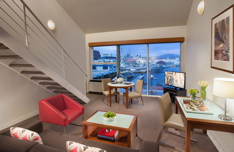 Somerset on the Pier - Accommodation Sunshine Coast 13