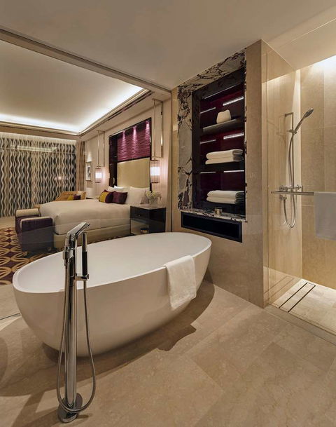 The Darling Gold Coast - Accommodation Sunshine Coast 7