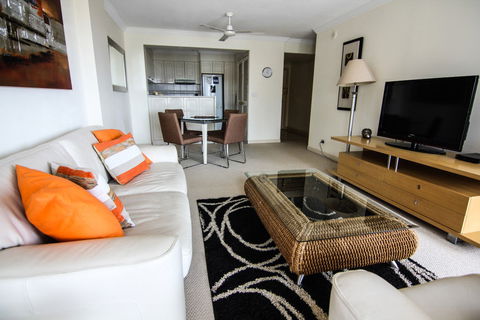 Phoenician Resort - Accommodation Sunshine Coast 3