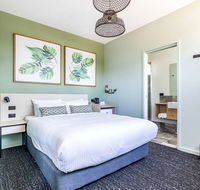 Nightcap at Commercial Hotel - Accommodation Sunshine Coast