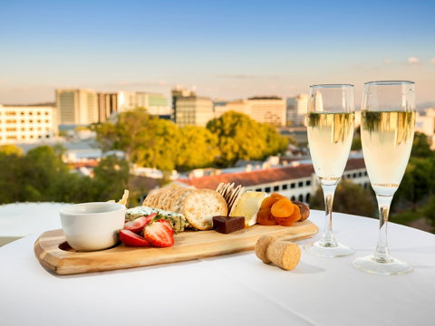 Novotel Canberra - Accommodation Sunshine Coast 2