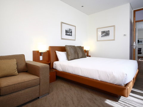 Novotel Canberra - Accommodation Sunshine Coast 5