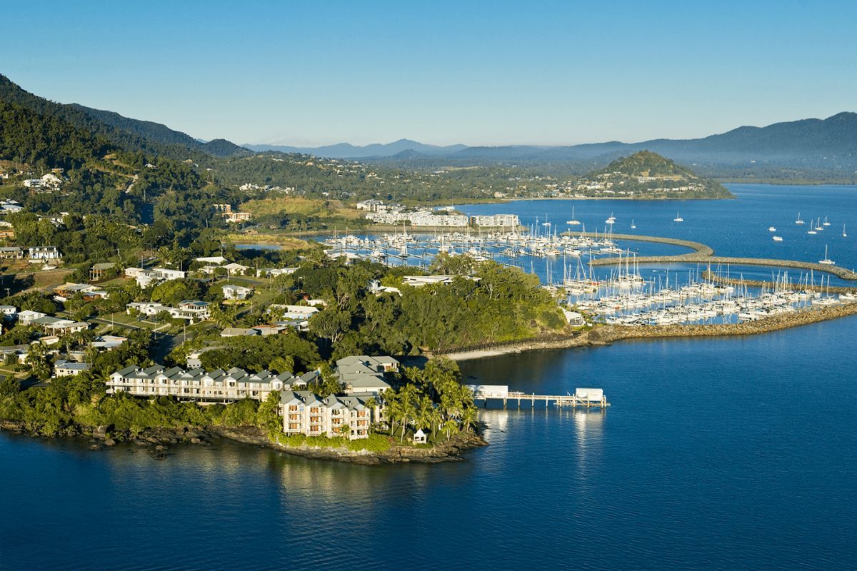 Airlie Beach QLD Accommodation Sunshine Coast
