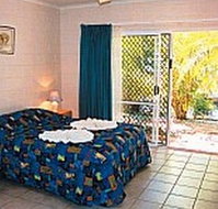 Colonial Palms Motor Inn - Accommodation Sunshine Coast