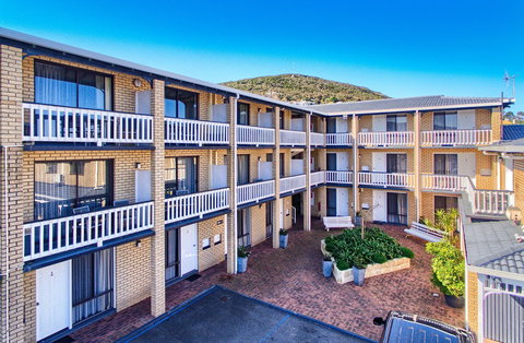 Albany Motel & Apartments - Accommodation Sunshine Coast 2