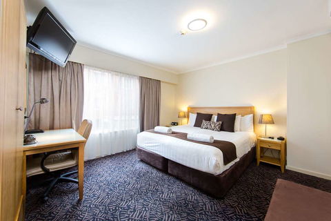 Best Western Plus Hovell Tree Inn - Accommodation Sunshine Coast 1