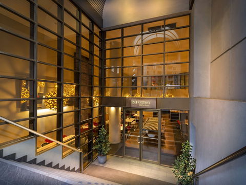 Ibis Hotel - Accommodation Sunshine Coast 2