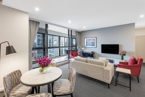 Meriton Suites Kent Street - Accommodation Sunshine Coast 10