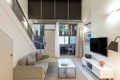 Meriton Suites Waterloo - Accommodation Sunshine Coast 2