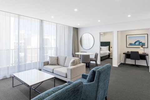 Meriton Suites Waterloo - Accommodation Sunshine Coast 4