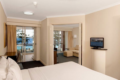 Quest Manly - Accommodation Sunshine Coast 2