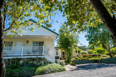 Yarra Gables Motel - Accommodation Sunshine Coast 1