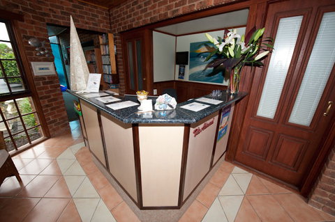 Admiral Motor Inn - Accommodation Sunshine Coast 1