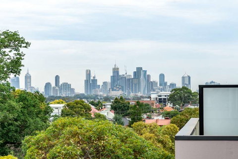 Artel Apartment Hotel Melbourne - Accommodation Sunshine Coast 1