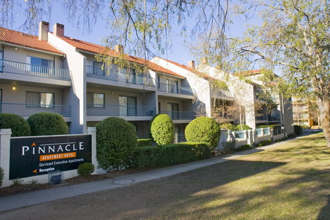 Pinnacle Apartments - Accommodation Sunshine Coast 0