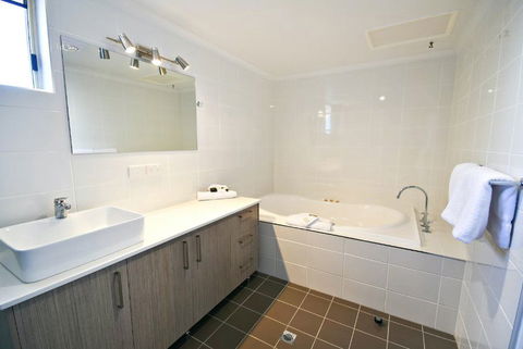 The Aberdeen Motel - Accommodation Sunshine Coast 1