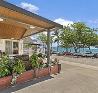Beach House Motel - Accommodation Sunshine Coast