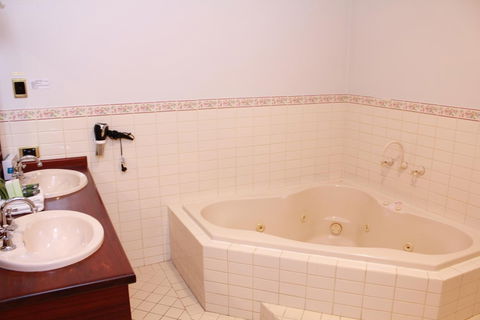 Margaret River Motel - Accommodation Sunshine Coast 7