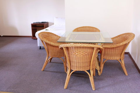 Margaret River Motel - Accommodation Sunshine Coast 10