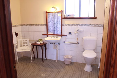 Margaret River Motel - Accommodation Sunshine Coast 17