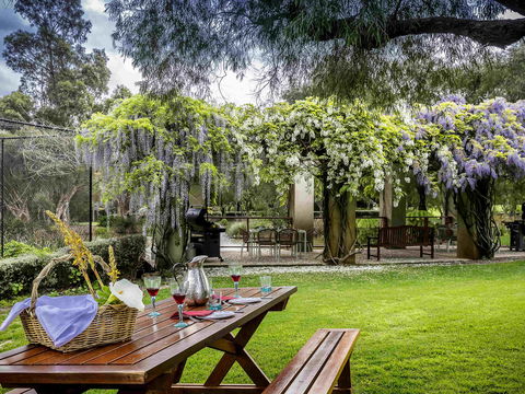 Grand Mercure Basildene Manor - Accommodation Sunshine Coast 4