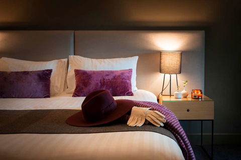 East Hotel - Accommodation Sunshine Coast 5
