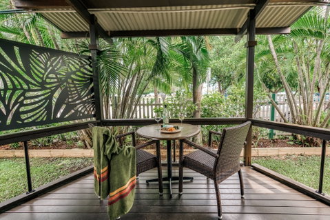 Palms City Resort - Accommodation Sunshine Coast 3