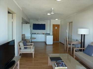 Cullen Bay Resorts - Accommodation Sunshine Coast 7
