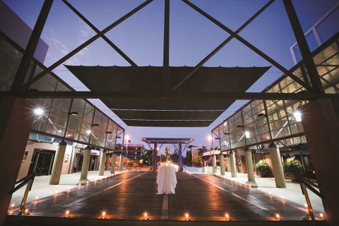 DoubleTree by Hilton Esplanade Darwin - Accommodation Sunshine Coast 0