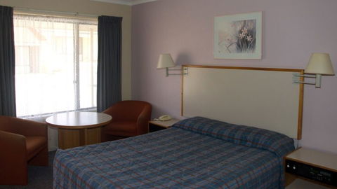 Sleep Inn Hospitality - Accommodation Sunshine Coast 1
