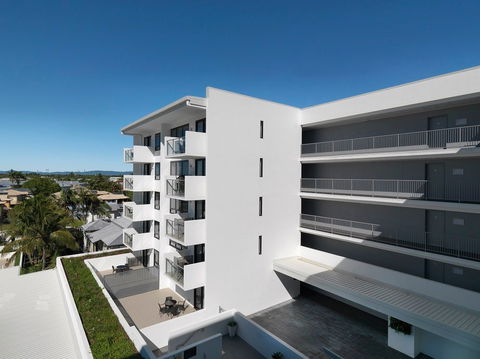 Oaks Carlyle - Accommodation Sunshine Coast 0