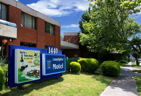 Lamplighter Motel - Accommodation Sunshine Coast 0