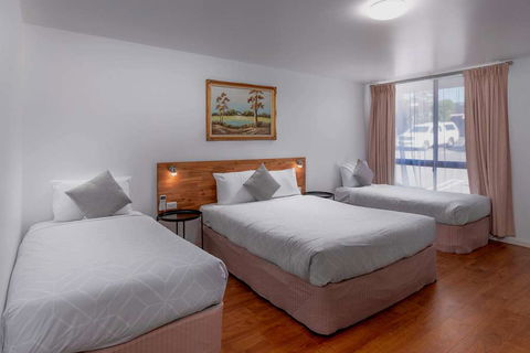 Econo Lodge Lilydale - Accommodation Sunshine Coast 0