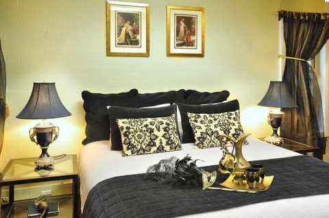 Adeline Bed & Breakfast - Accommodation Sunshine Coast 15