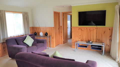 Golden Heritage Motor Inn & Cottages - Accommodation Sunshine Coast 2