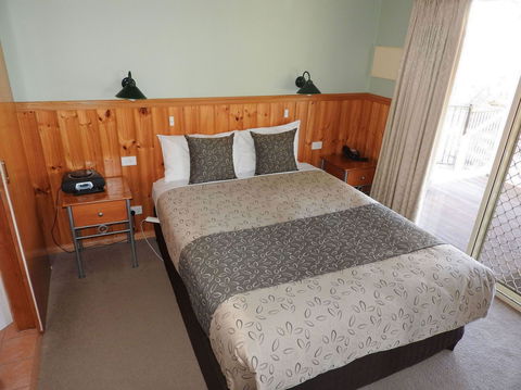 Golden Heritage Motor Inn & Cottages - Accommodation Sunshine Coast 6