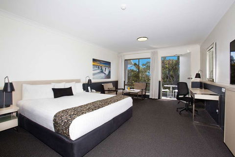 Best Western Plus Apollo International - Accommodation Sunshine Coast 7